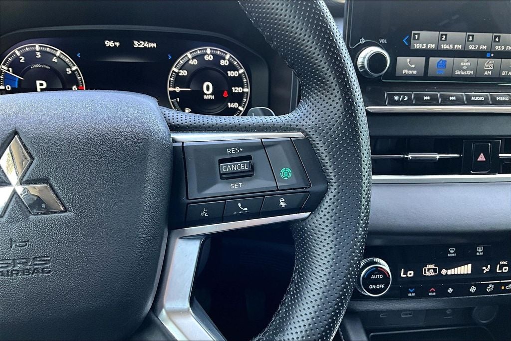 2024 Mitsubishi Outlander SEL