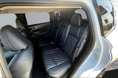 2024 Mitsubishi Outlander SEL