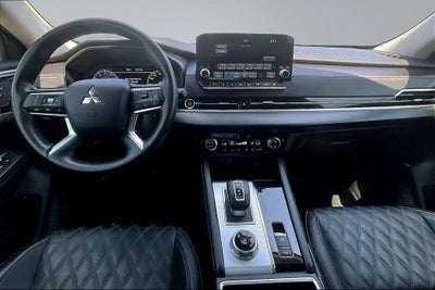 2024 Mitsubishi Outlander SEL
