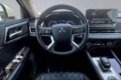 2024 Mitsubishi Outlander SEL