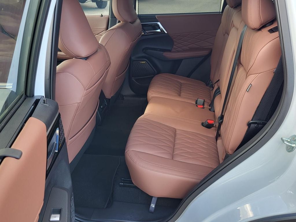 2025 Mitsubishi Outlander SEL