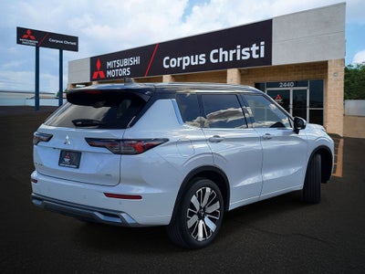 2025 Mitsubishi Outlander SEL