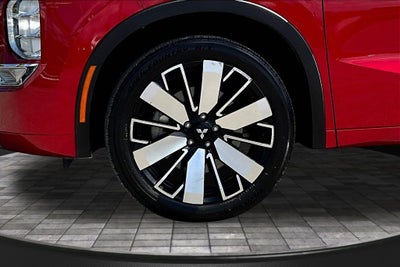 2025 Mitsubishi Outlander SEL