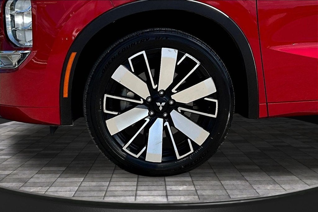 2025 Mitsubishi Outlander SEL