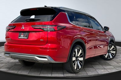 2025 Mitsubishi Outlander SEL