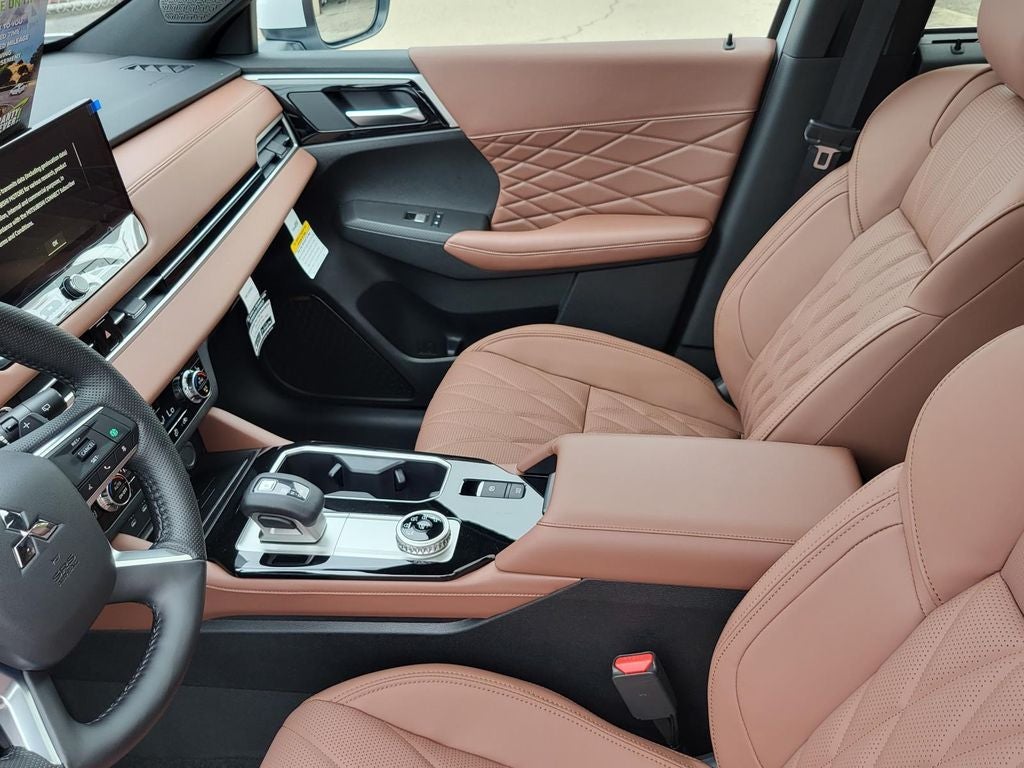 2026 Mitsubishi Outlander SEL