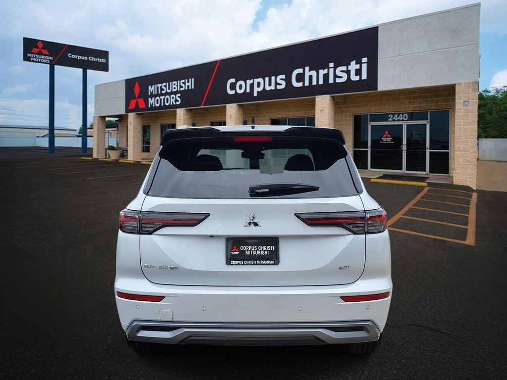 2026 Mitsubishi Outlander SEL