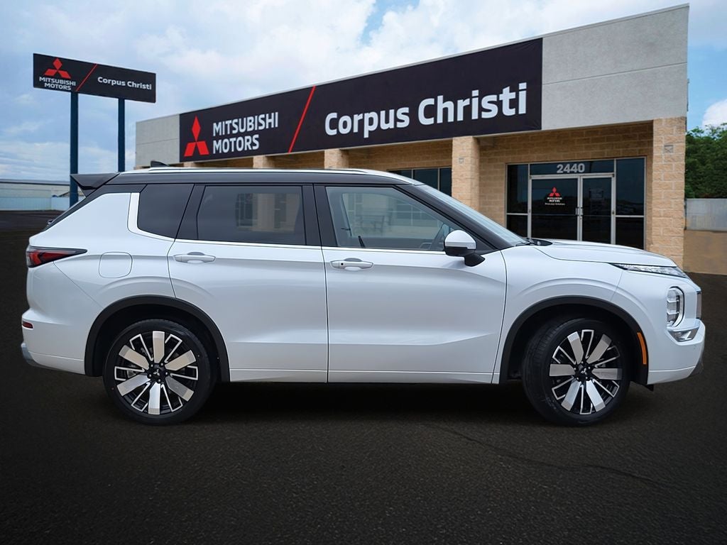 2026 Mitsubishi Outlander SEL