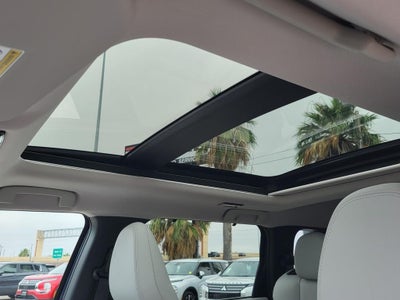 2026 Mitsubishi Outlander SEL