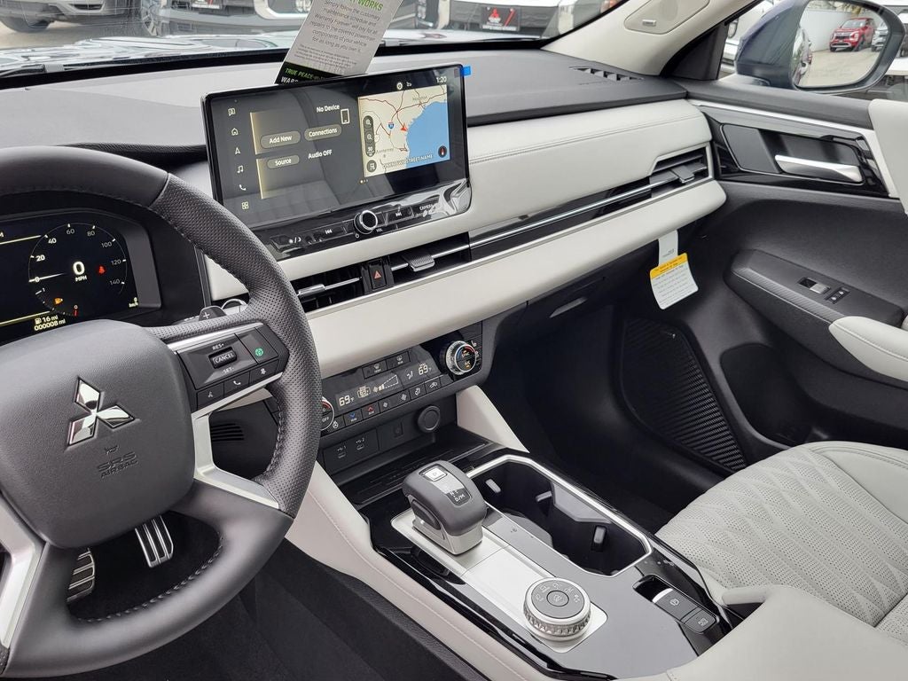 2026 Mitsubishi Outlander SEL