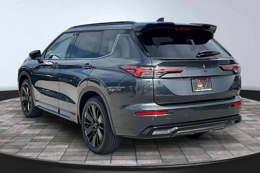 2026 Mitsubishi Outlander Black Edition