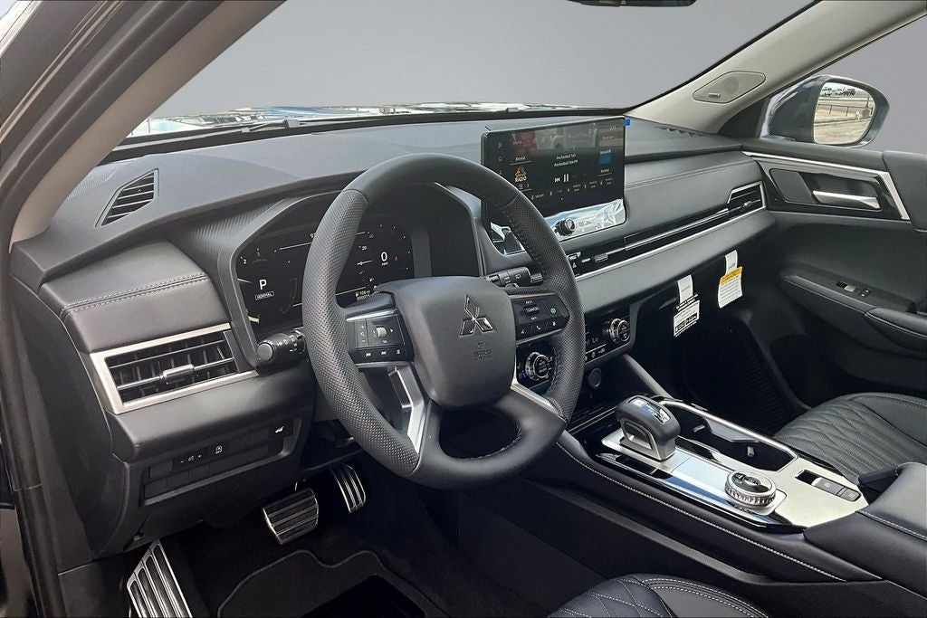 2026 Mitsubishi Outlander SEL