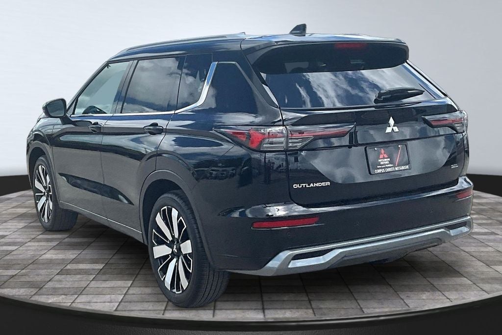 2026 Mitsubishi Outlander SEL
