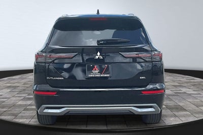 2026 Mitsubishi Outlander SEL