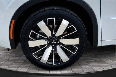 2026 Mitsubishi Outlander SEL