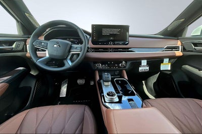 2026 Mitsubishi Outlander SEL