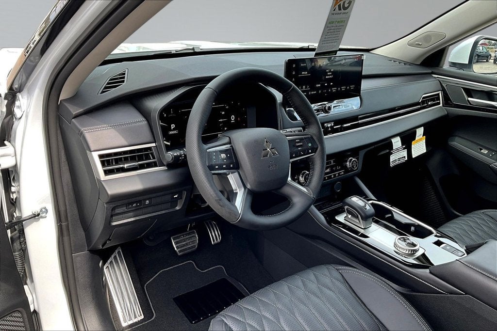 2026 Mitsubishi Outlander SEL