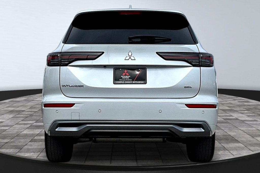 2026 Mitsubishi Outlander SEL