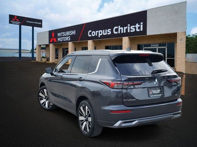 2026 Mitsubishi Outlander SEL