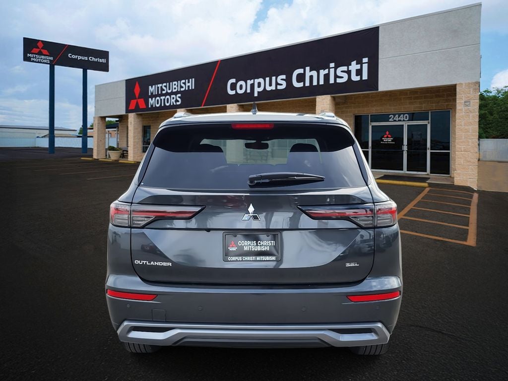2026 Mitsubishi Outlander SEL