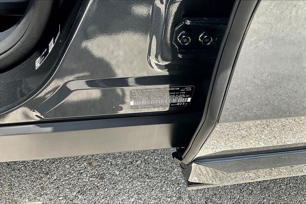 2026 Mitsubishi Outlander Black Edition