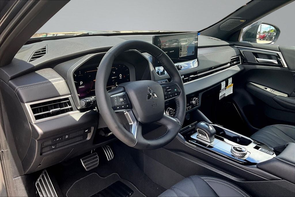 2026 Mitsubishi Outlander Black Edition