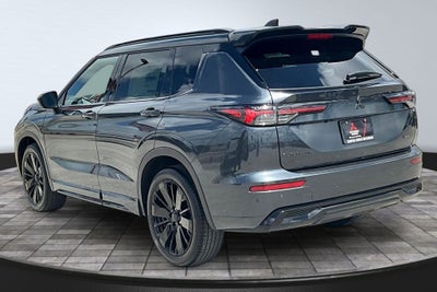 2026 Mitsubishi Outlander Black Edition