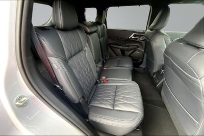 2026 Mitsubishi Outlander Black Edition