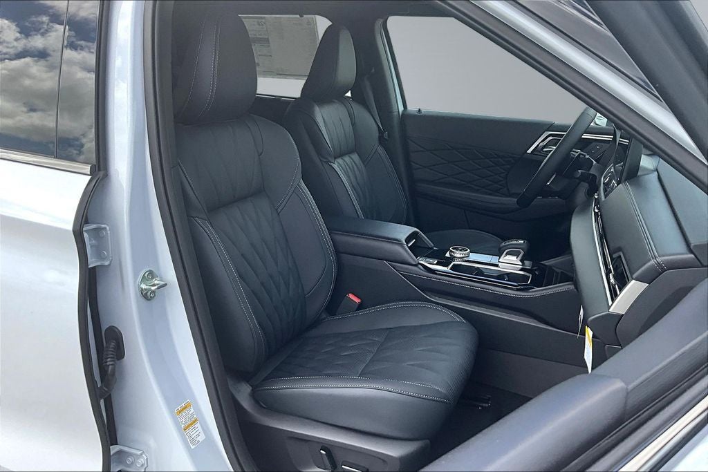 2026 Mitsubishi Outlander Black Edition
