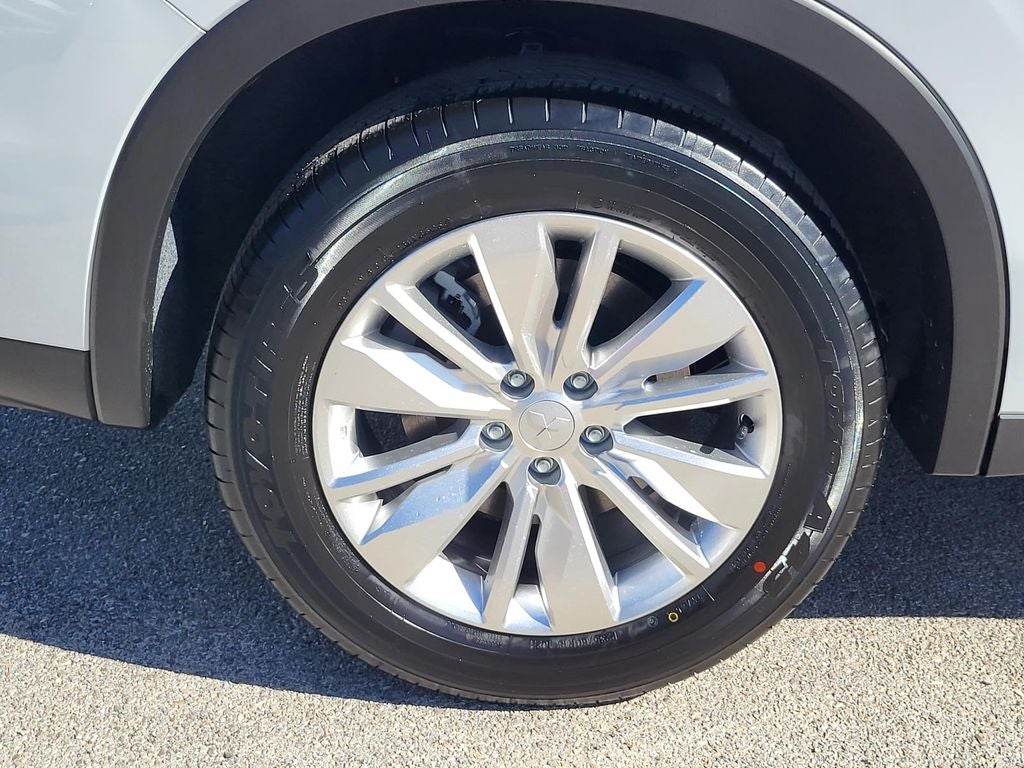 2026 Mitsubishi Outlander ES