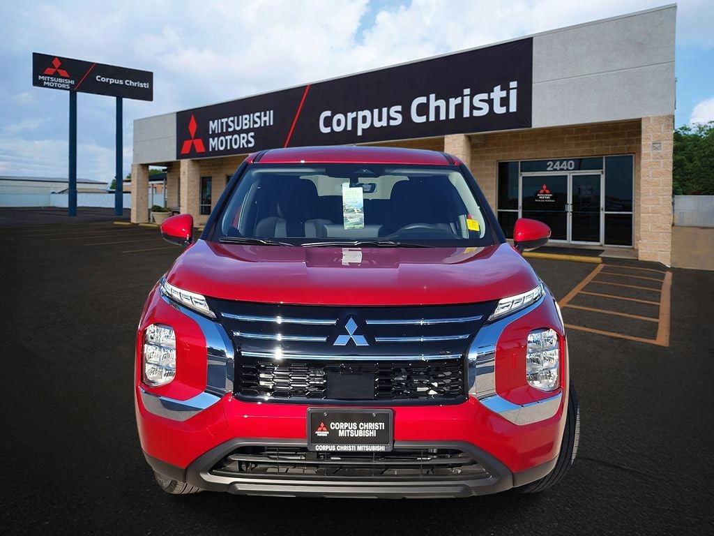 2026 Mitsubishi Outlander ES