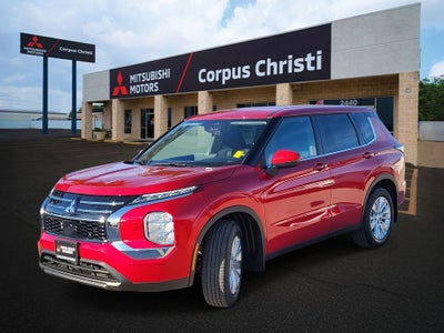 2026 Mitsubishi Outlander ES