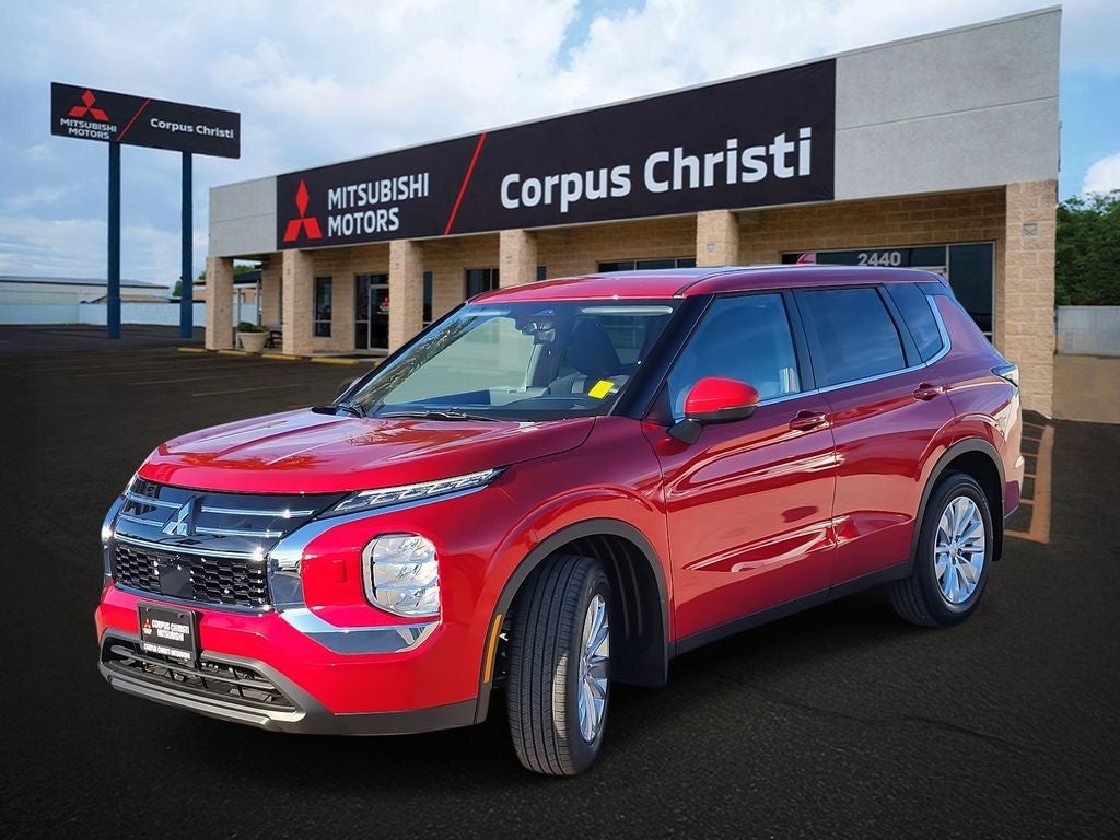 2026 Mitsubishi Outlander ES