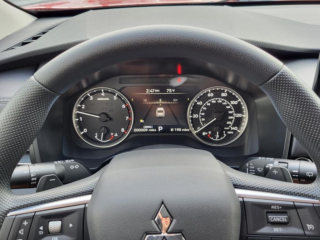 2026 Mitsubishi Outlander ES