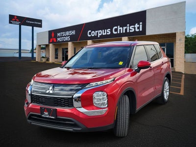 2026 Mitsubishi Outlander ES