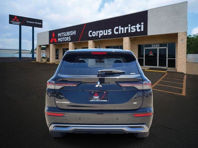 2025 Mitsubishi Outlander SE