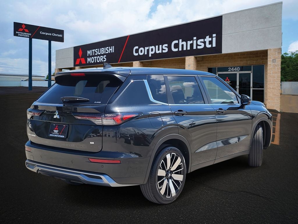 2025 Mitsubishi Outlander SE