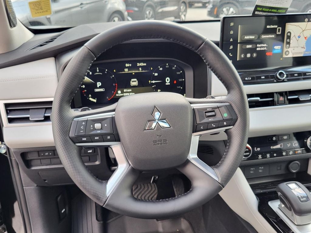 2026 Mitsubishi Outlander SE