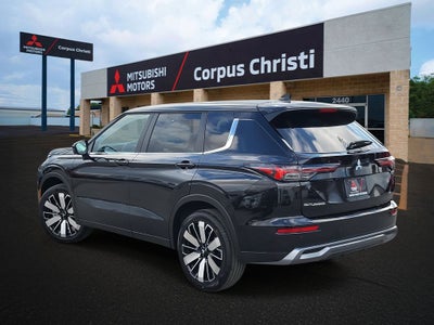 2026 Mitsubishi Outlander SE