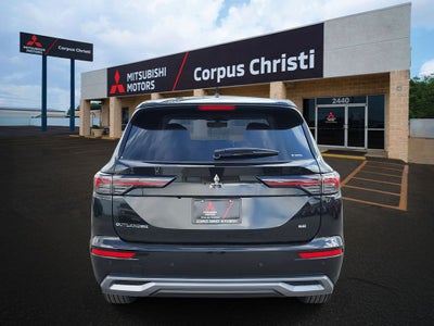 2026 Mitsubishi Outlander SE