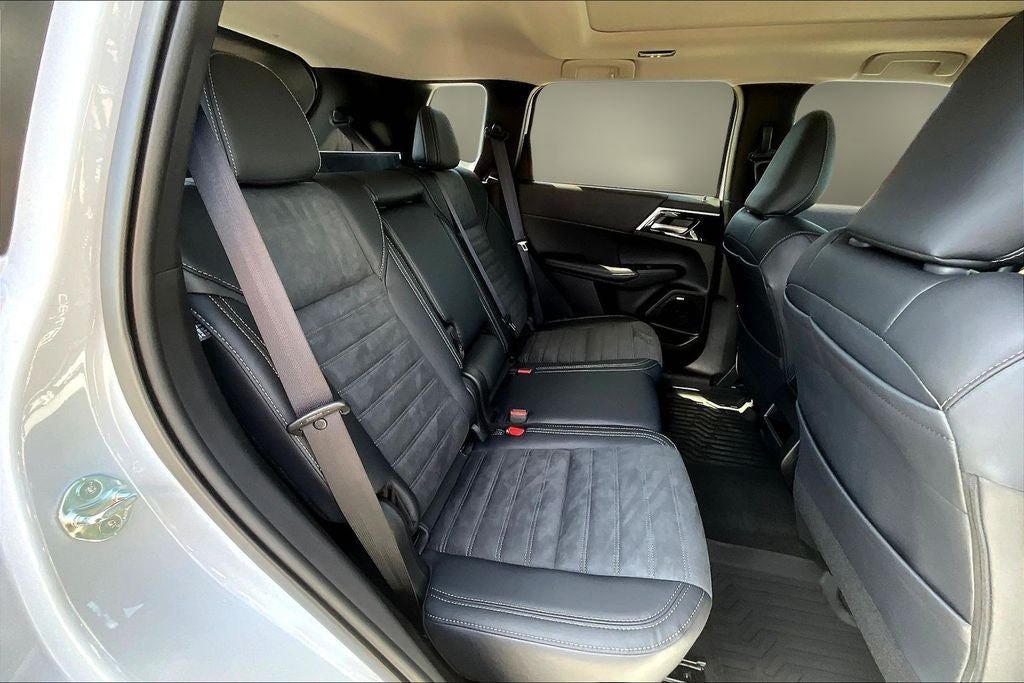 2026 Mitsubishi Outlander Trail Edition