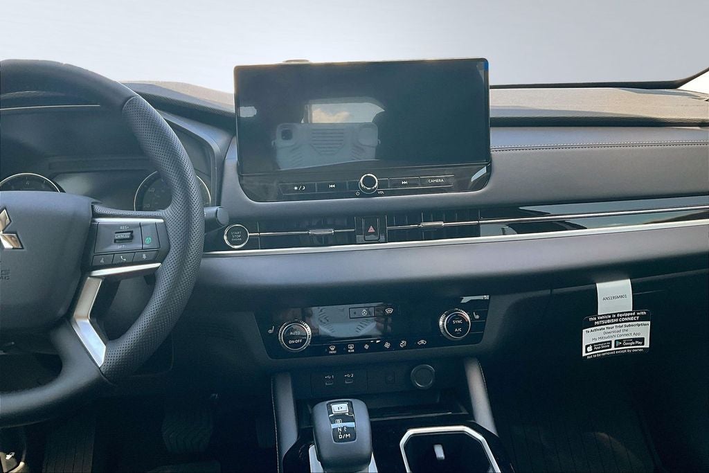 2026 Mitsubishi Outlander Trail Edition
