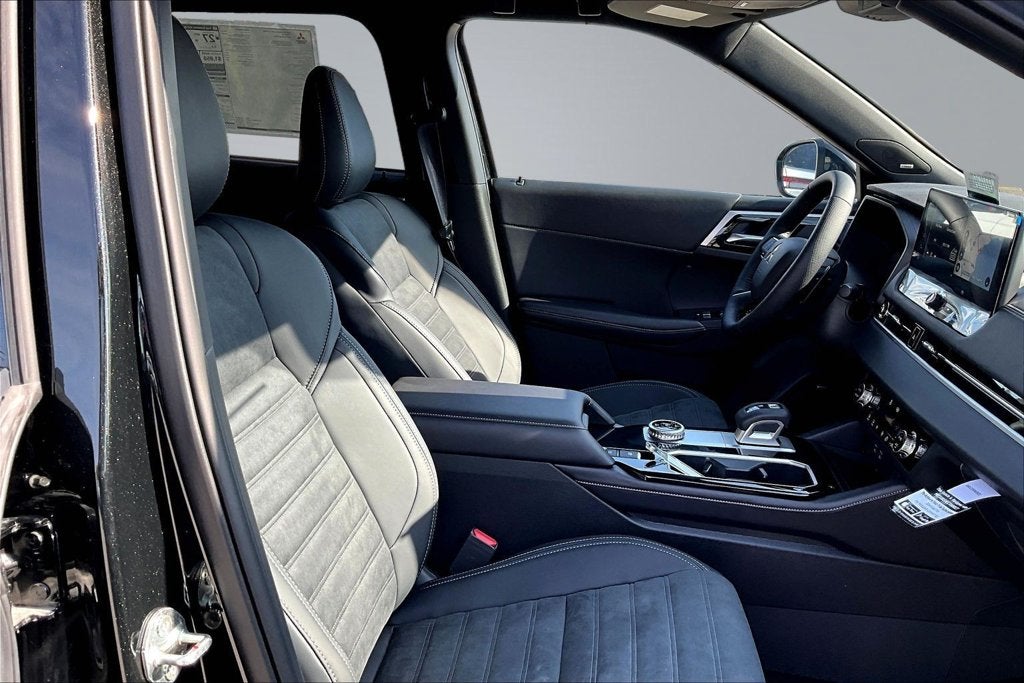 2026 Mitsubishi Outlander Ralliart