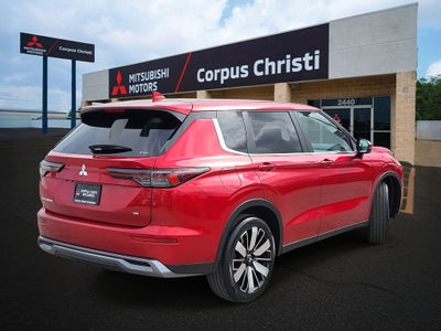 2026 Mitsubishi Outlander SE