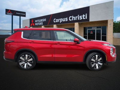 2026 Mitsubishi Outlander SE