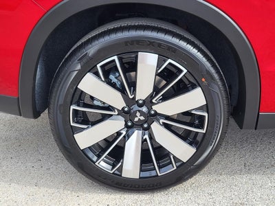 2026 Mitsubishi Outlander SE