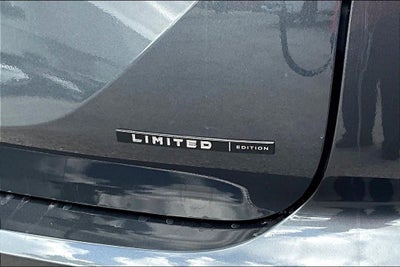 2026 Mitsubishi Outlander LE