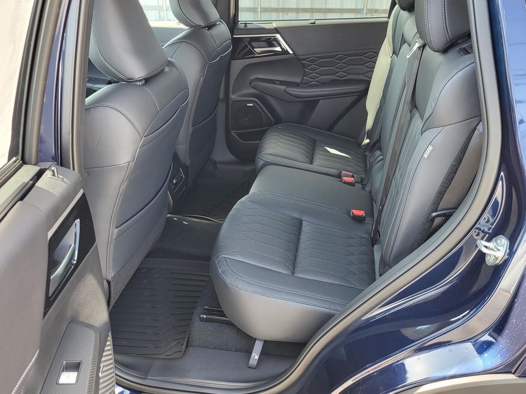 2026 Mitsubishi Outlander SEL