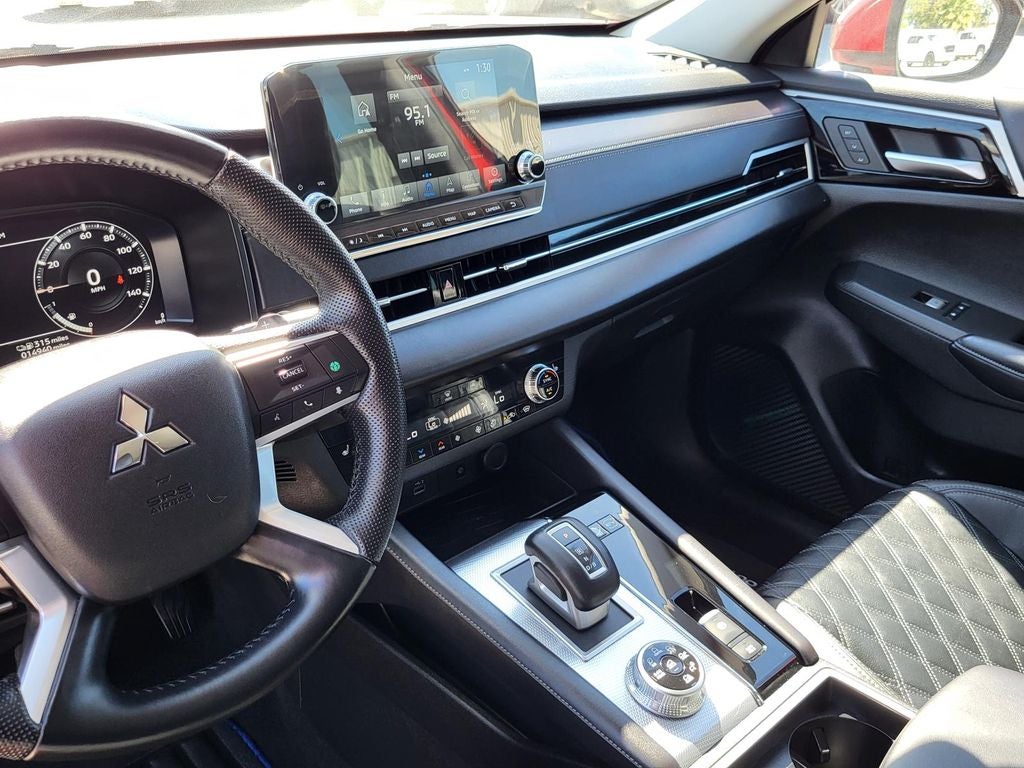 2023 Mitsubishi Outlander PHEV SEL