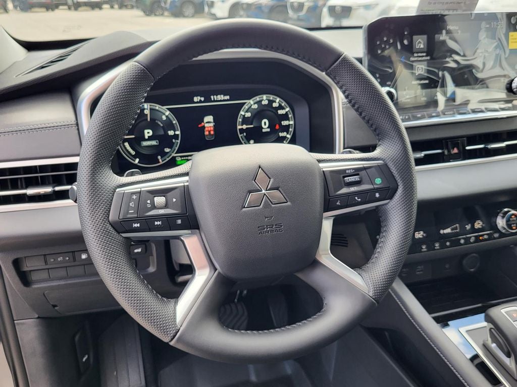2025 Mitsubishi Outlander PHEV SE